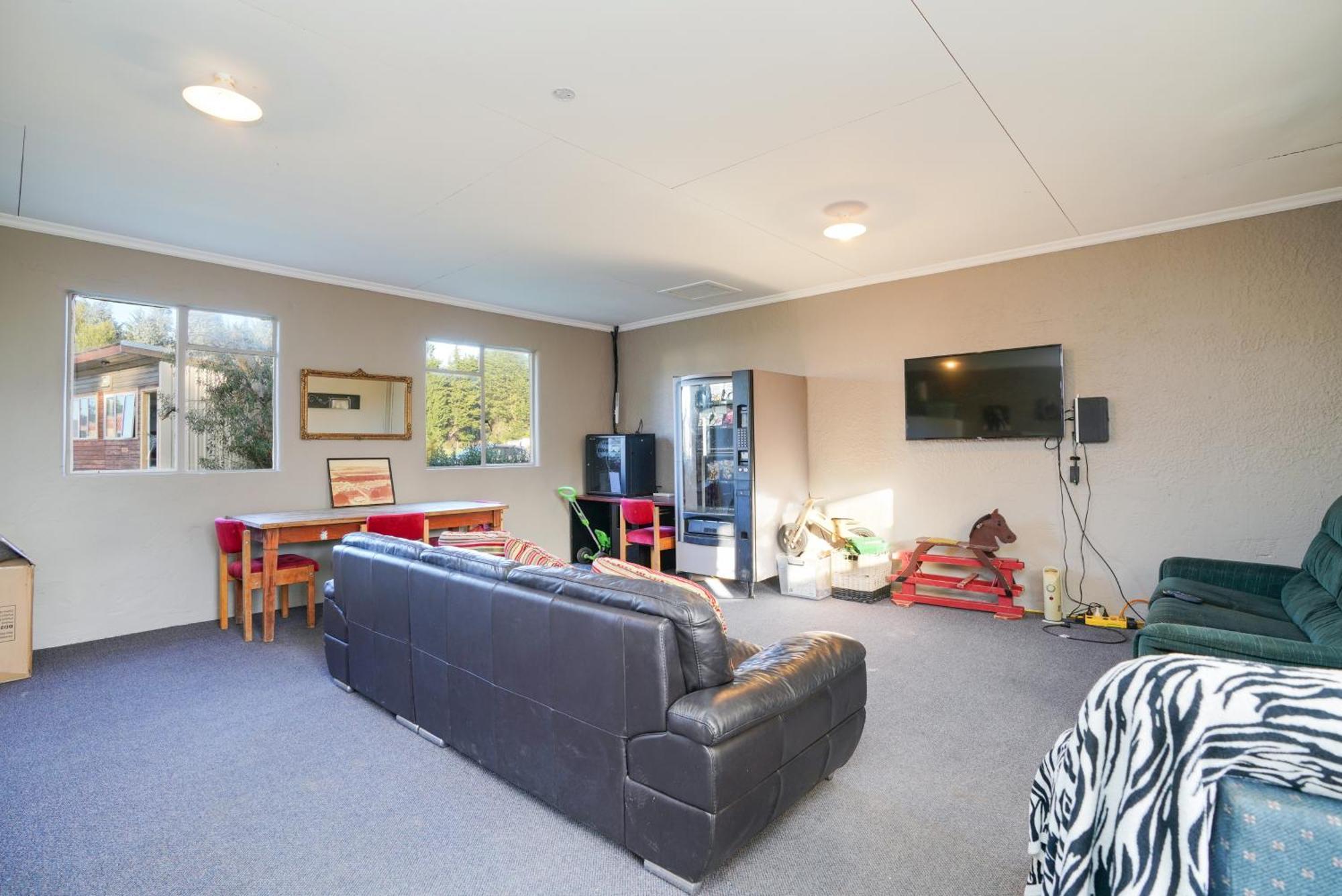 Beach Road Holiday Park Otatara Eksteriør billede